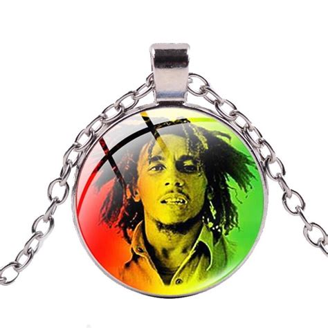 Ilustrácia Boba Marleyho s dredmi