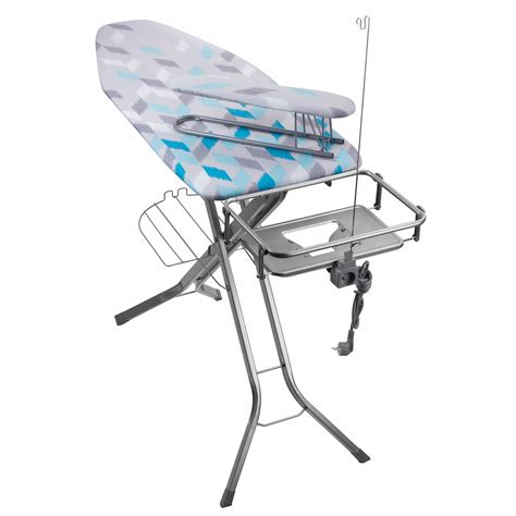 Žehliaca doska a žehlička