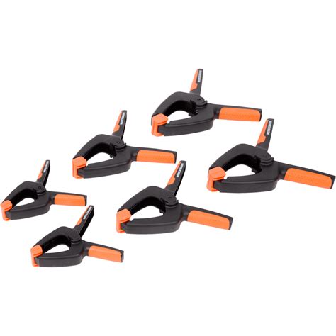 Lepenie filcových trojuholníkov na kužeľ