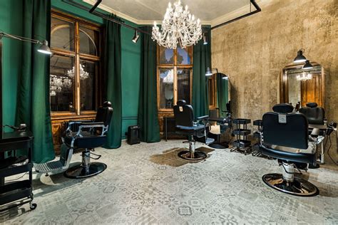 interiér barber shopu v tradičnom štýle