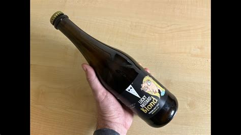 Zlatisté pivo typu Blonde Ale