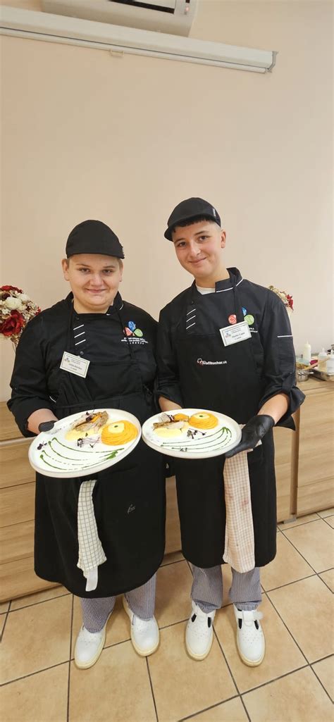 žiaci na kaderníckej súťaži