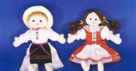 Výber rôznych látok na výrobu bábik