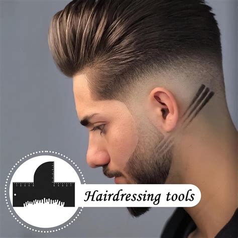Detailný záber na tvarovanie brady barberom