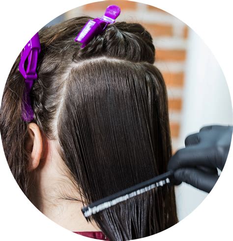 Aplikácia brazílskeho keratínu doma