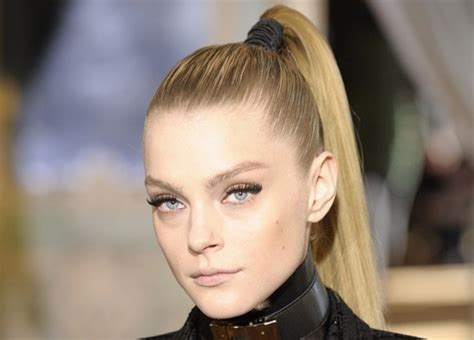 Hladký nízky culík s vlnenou dĺžkou