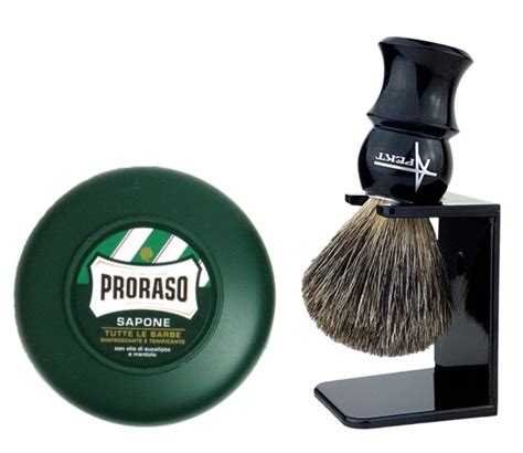 Sada na holenie so štetkou a mydlom