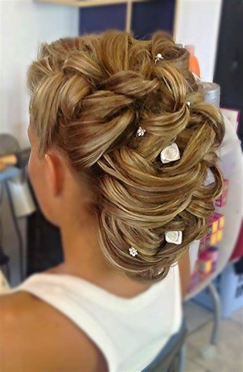 Dámsky účes v kaderníctve