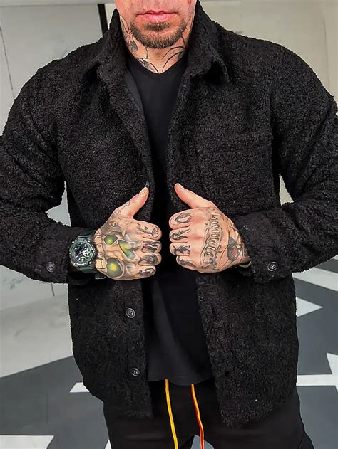 Ilustračná fotografia moderného pánskeho strihu