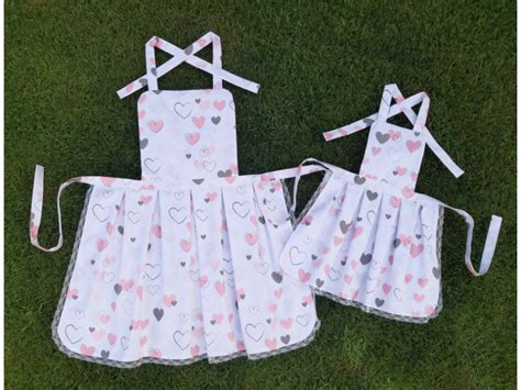 Štýlové kuchynské zástery pre mužov aj ženy