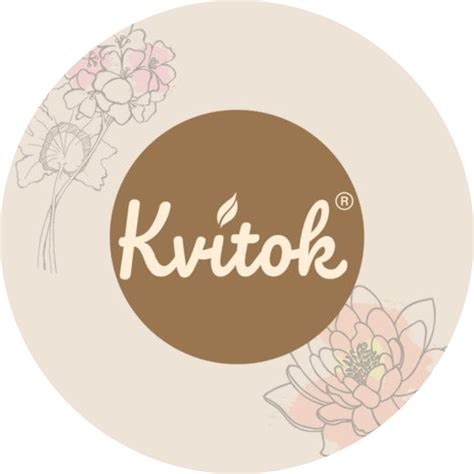 Infografika porovnávajúca tuhé a tekuté šampóny