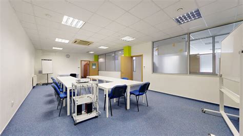 administratívne a obchodné priestory v meste