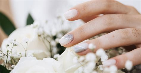 svadobná manikúra a jarné nechtové trendy