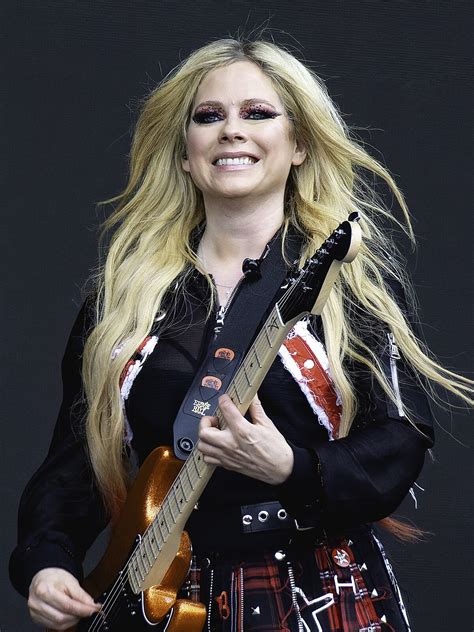 Avril Lavigne počas vystúpenia