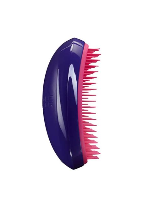 Detailný záber na unikátne štetiny kefy Tangle Teezer Salon Elite