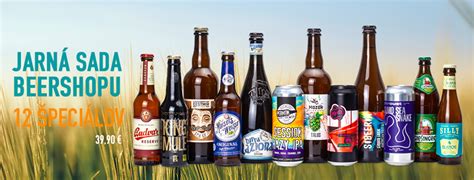 Fľaše pivného šampónu SAELA a ďalších vlasových produktov