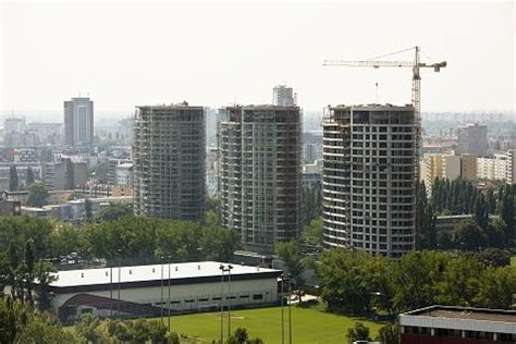 Komplex Tri Veže s panoramatickým výhľadom na Bratislavu