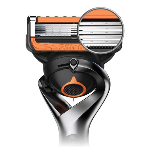 Detailný pohľad na 5 čepieľok holiacej hlavice Gillette ProGlide