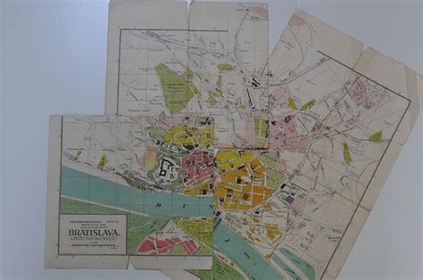 Mapa Bratislavy s vyznačenou Hronského ulicou a okolím Nového Mesta