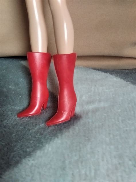 Hotové čižmy pre Barbie