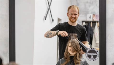 Rozhovor s kaderníkom o ideálnom účese