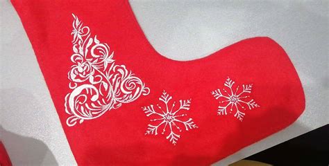 ručne ušitá mikulášska čižma s vianočným dekorom