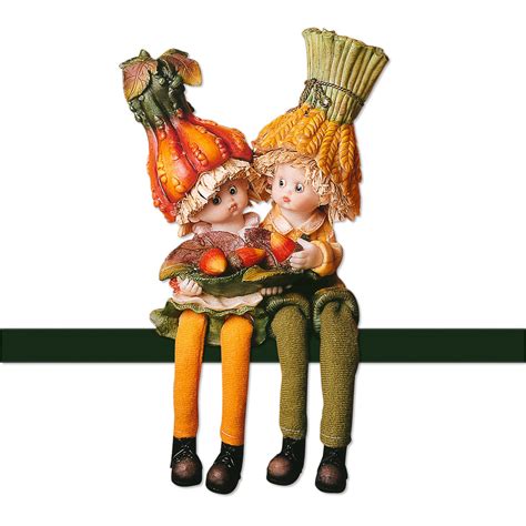 Dieťa sediace v kaderníckom kresle počas strihania vlasov