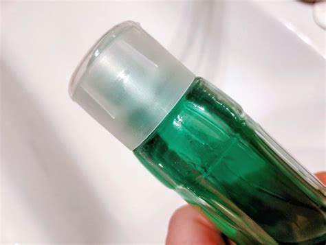 Fľaše žihľavových šampónov