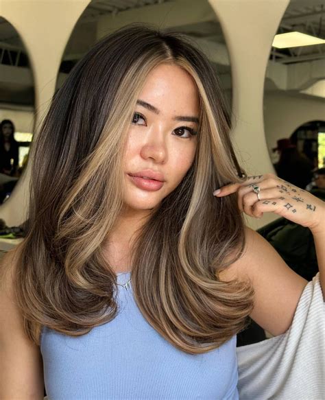 Money Piece Hair technika farbenia