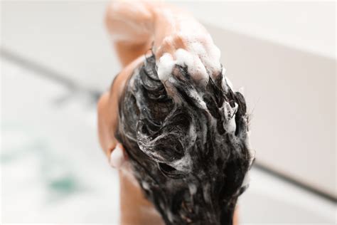 výber vlasovej kozmetiky podľa typu vlasov