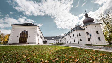 Chateau Appony - Renesančný kaštieľ