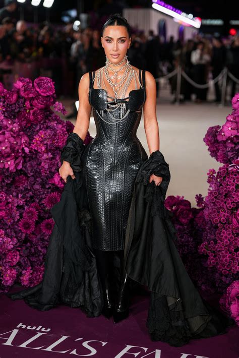 slávne blond herečky na červenom koberci