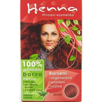prášková henna a prírodné bylinky