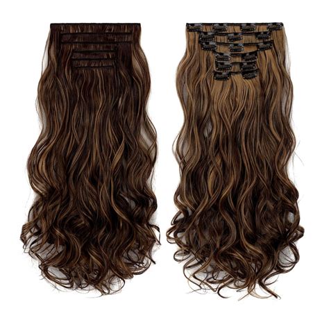 ukážka hnedých vlasov s jemným melírom