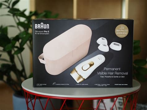Kompletné balenie epilátora Braun so všetkými nástavcami