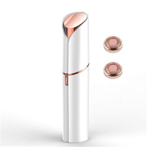 Holenie chĺpkov na tvári
