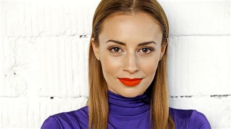 Mária Čírová s rôznymi odtieňmi vlasov