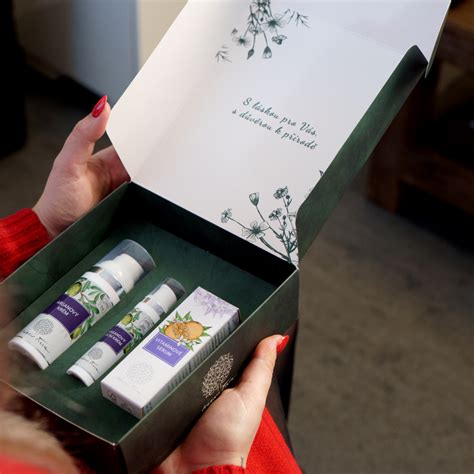 fľaša posilňujúceho šampónu Nobilis Tilia