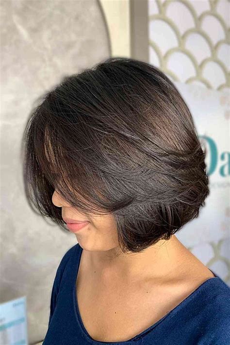 Butterfly bob účes