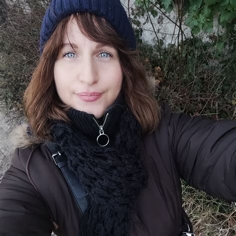 Detailná schéma regenerácie vlasov pomocou bylinných extraktov