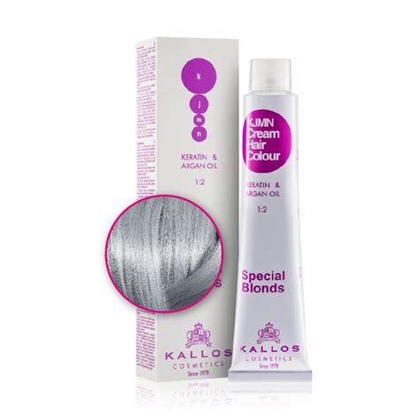 ukážka vlasov s ružovo-blond odtieňom