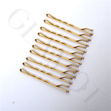 Sponky, pinetky a iné pomocné vlasové doplnky