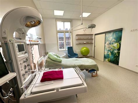 Všeobecná fakultní nemocnice v Praze z vtáčej perspektívy