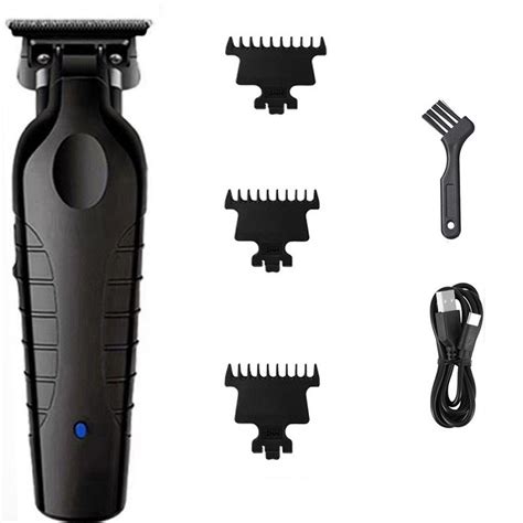 Elektrický zastrihávač fúzov s reguláciou dĺžky