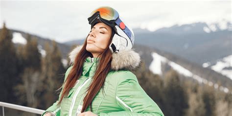 Schéma konštrukcie lyžiarskej prilby