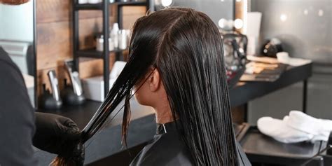 Ukážka trendových vrstvených účesov pre rôzne dĺžky vlasov