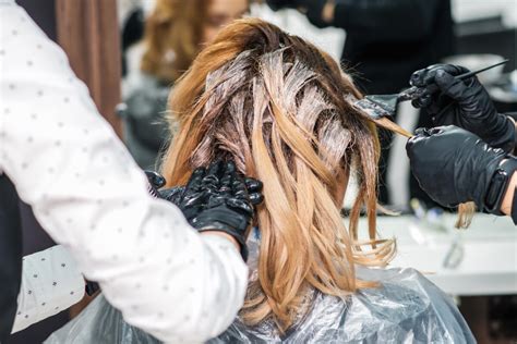 schéma nanášania farby technikou balayage