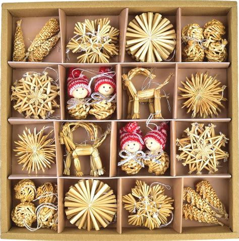 Ukážka rôznych vlasových ozdôb