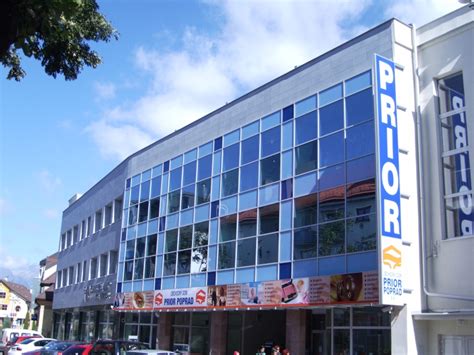 Exteriér Obchodného Domu Prior Poprad