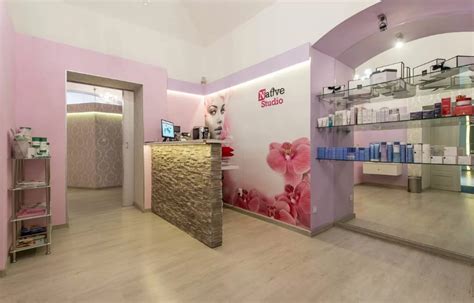 Interiér salónu Brow Bar